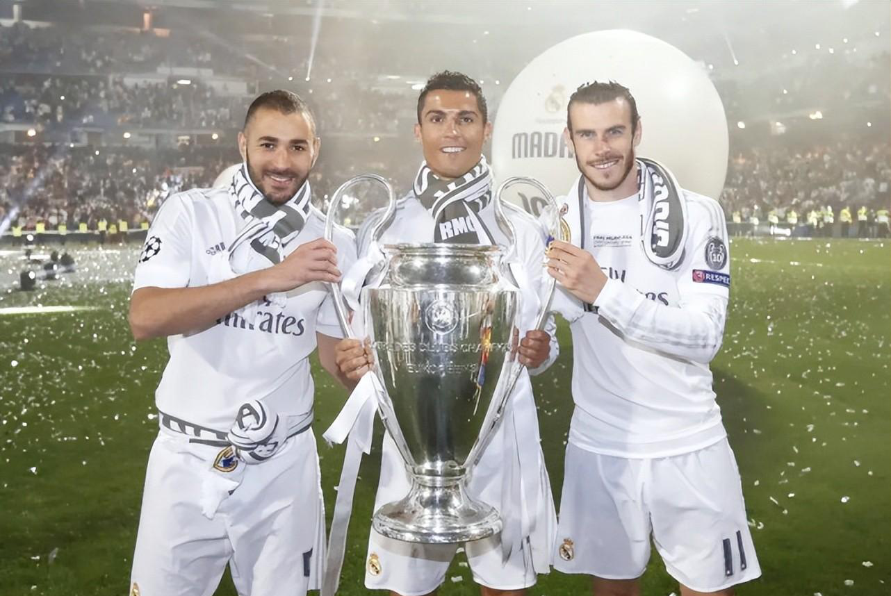 那不勒斯战平多特蒙德,内马尔乌龙送礼英超 那不勒斯战平多特蒙德,内马尔乌龙送礼英超